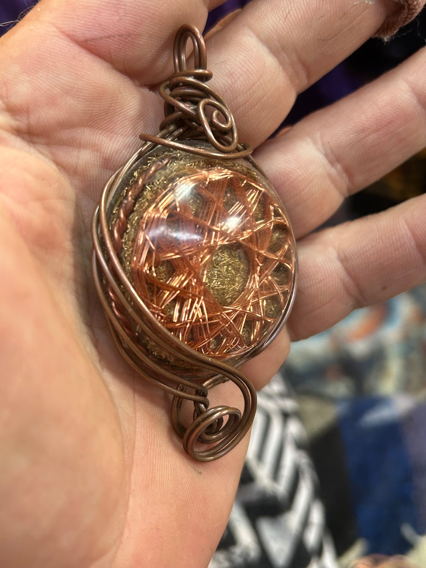 5G Wi-Fi electromagnetic frequency, harmonizing pendant